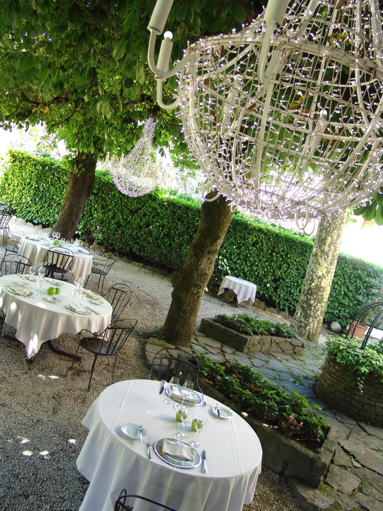Hotel Restaurant Chavant Bresson  Buitenkant foto